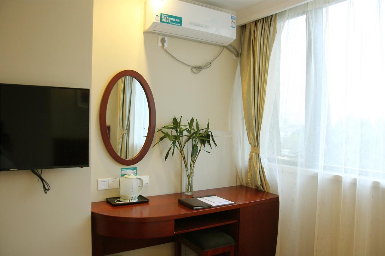 Greentree Inn Shanghai Wild Zoo Dachuan Freeway Express Hotel Exterior photo