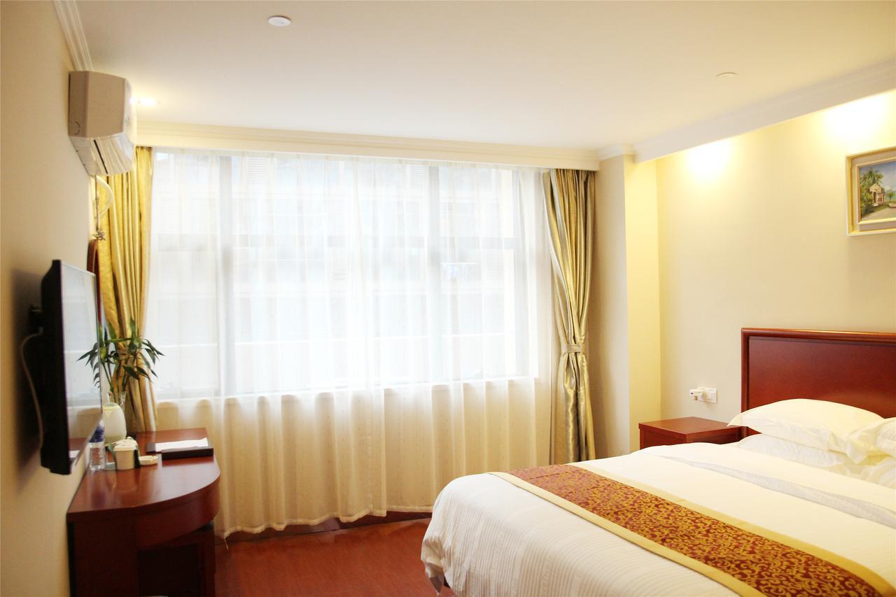 Greentree Inn Shanghai Wild Zoo Dachuan Freeway Express Hotel Exterior photo