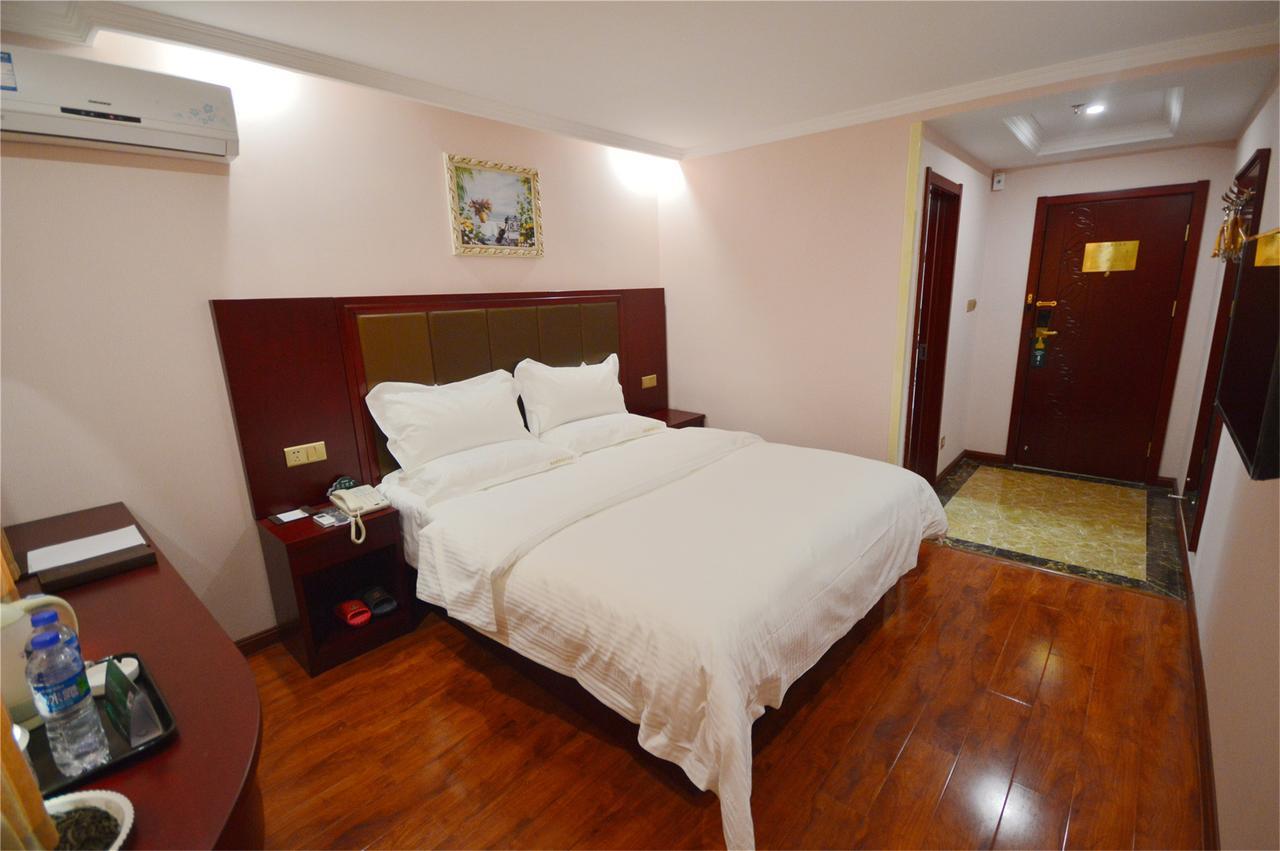 Greentree Inn Shanghai Wild Zoo Dachuan Freeway Express Hotel Exterior photo